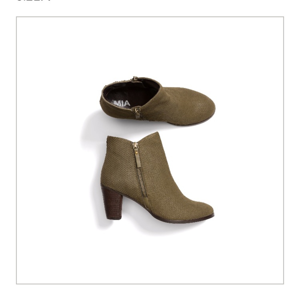 MIA Nova Textured Leather Booties